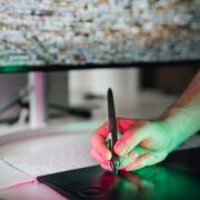 kreative ausbildungsberufe mit gutem gehalt