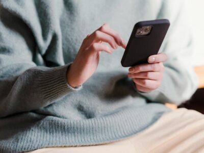 kommen sms an wenn man blockiert wurde
